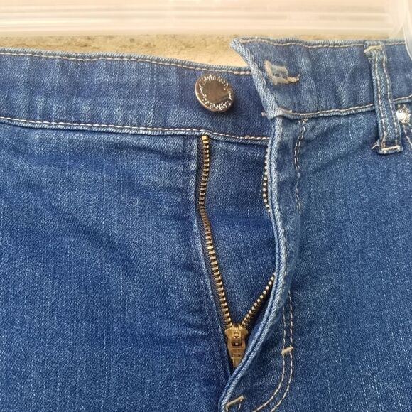 Style & Co Jean Skirt. Size 12. - Picture 4 of 12